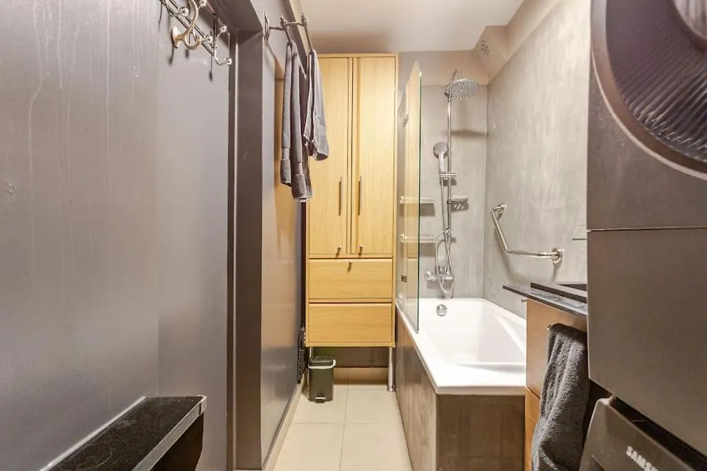 Miro Mirage Apartment Paris 0*,  France