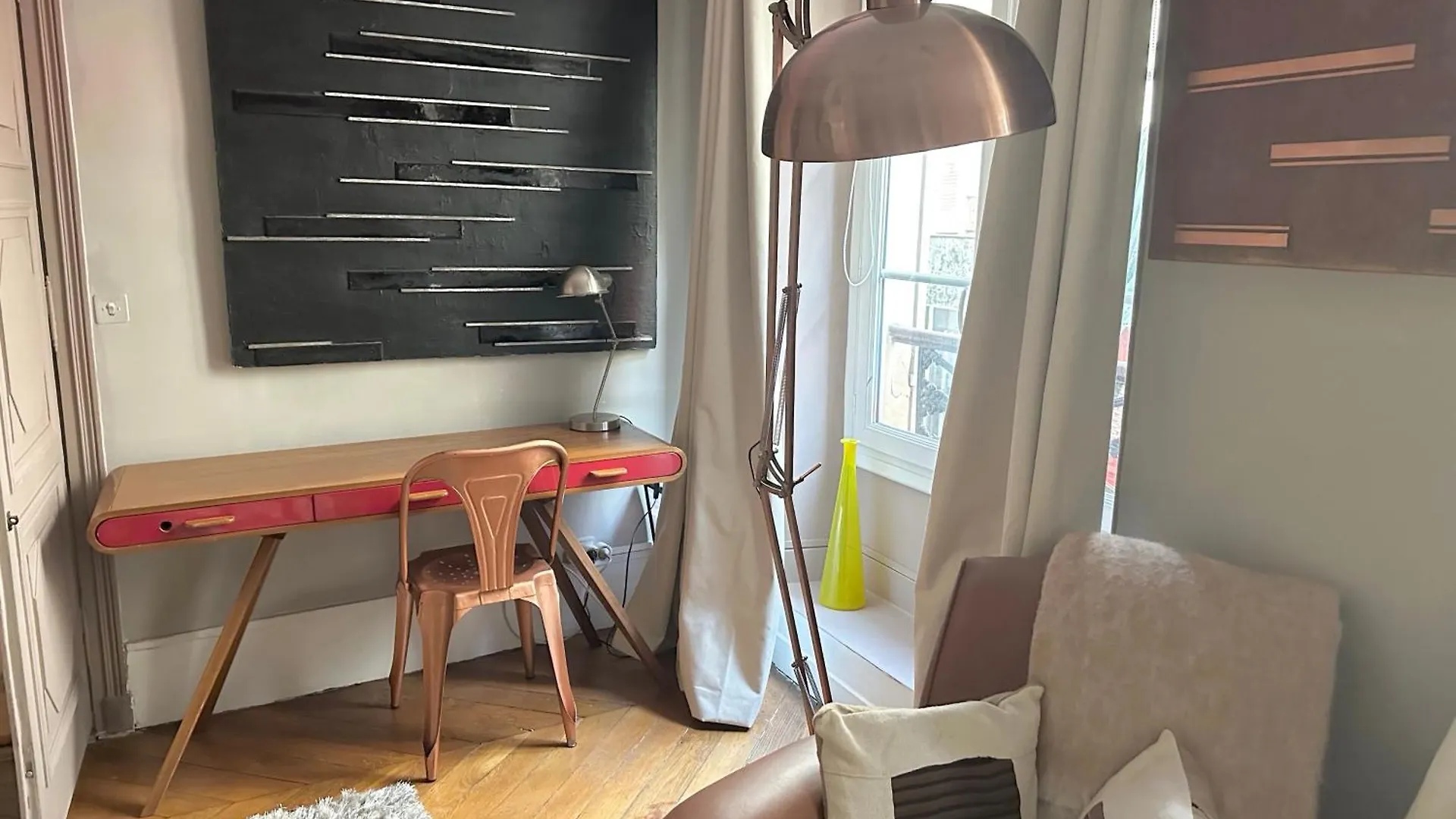 Miro Mirage Apartment Paris France