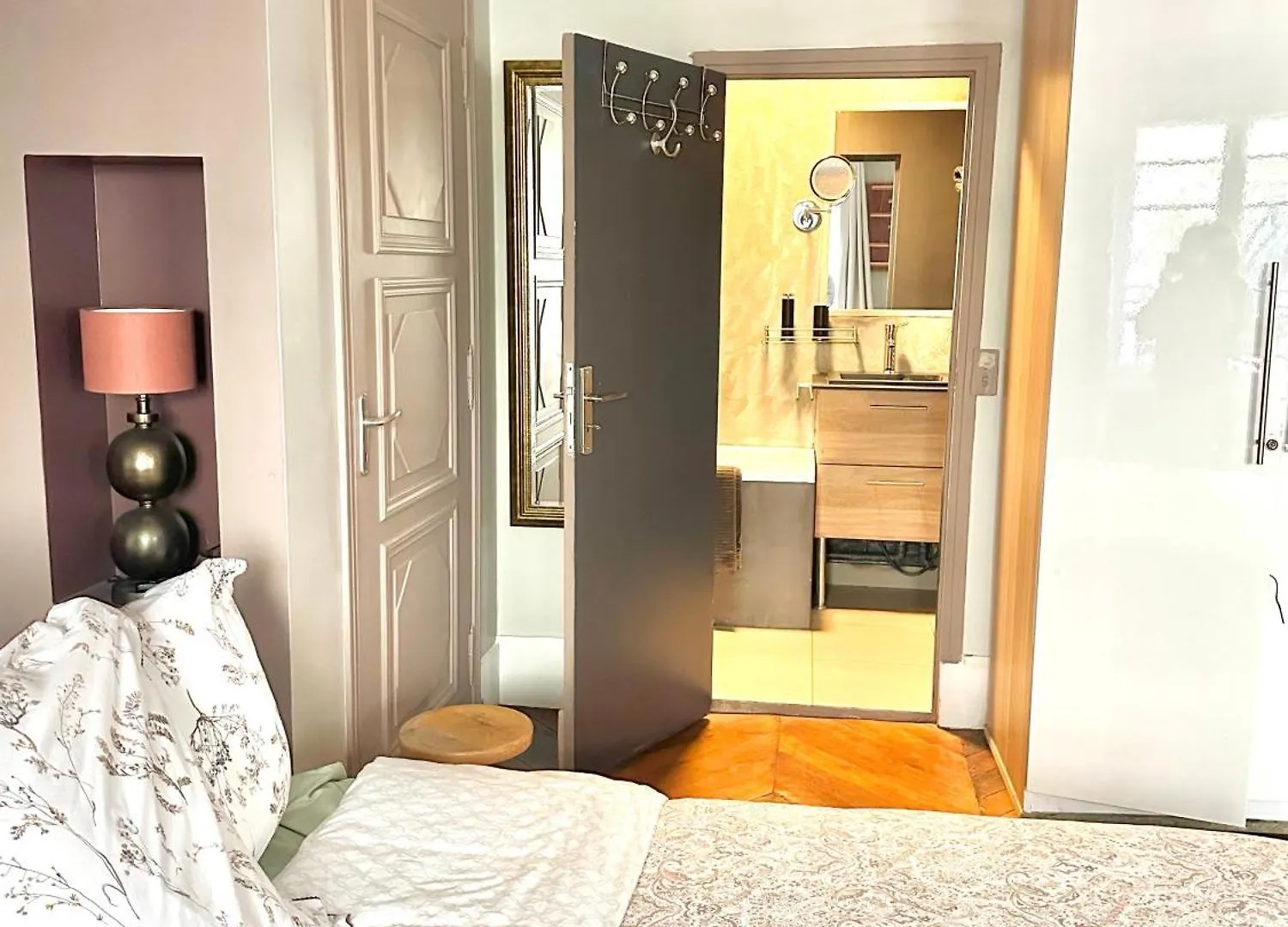 Miro Mirage Apartment Paris 0*,  France